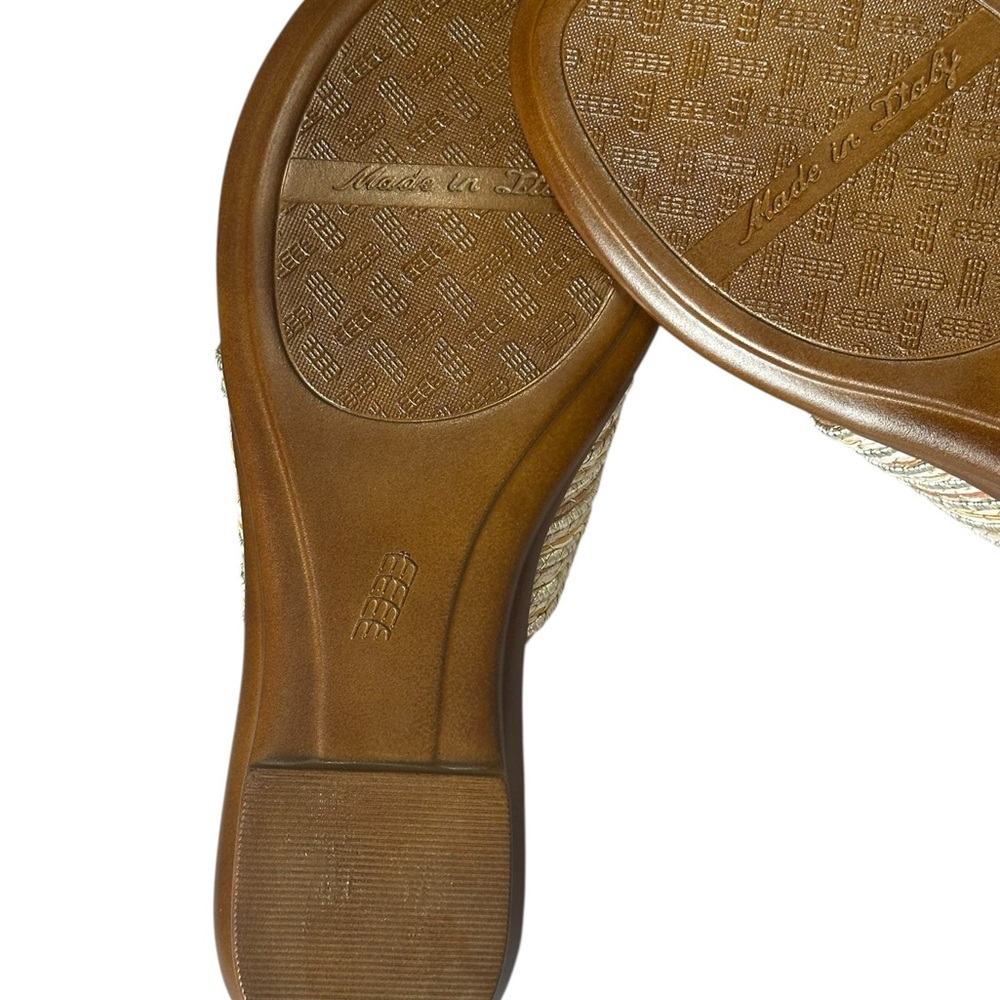 Italian Shoemakers. Tan Thong Sandals with Metallic Braided Strap (8M) NWOT - Picture 8 of 14